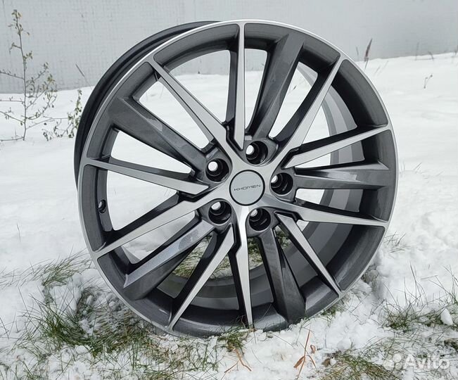 Диски R18 Toyota Camry 8х18 5x114,3 ET 50 D60,1