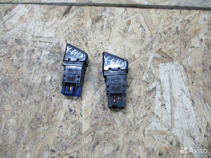 Кнопки на торпеде Ниссан Патрол Y 61