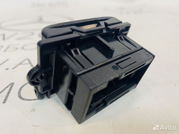 Разъём OBD Mercedes W204