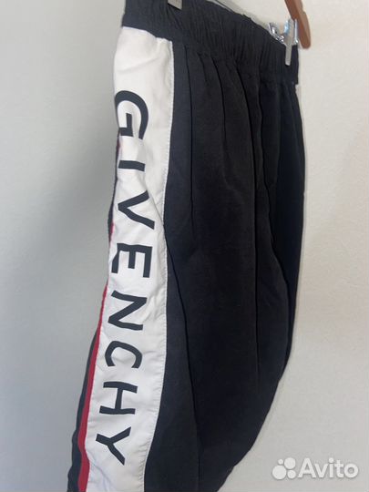 Шорты Givenchy новые детские