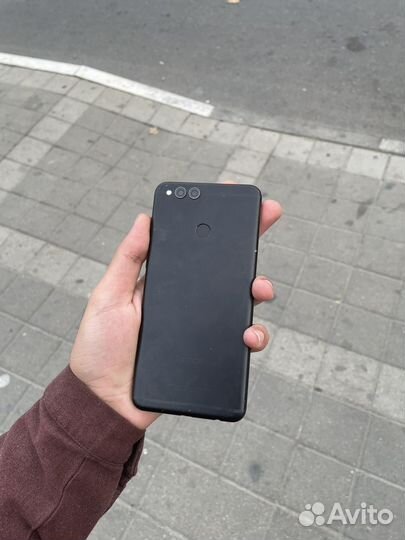 HONOR 7X, 4/64 ГБ