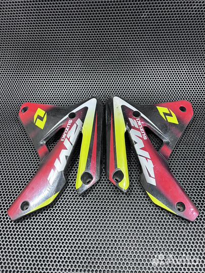 Боковины радиатора Suzuki RM-Z 450 2005-2007