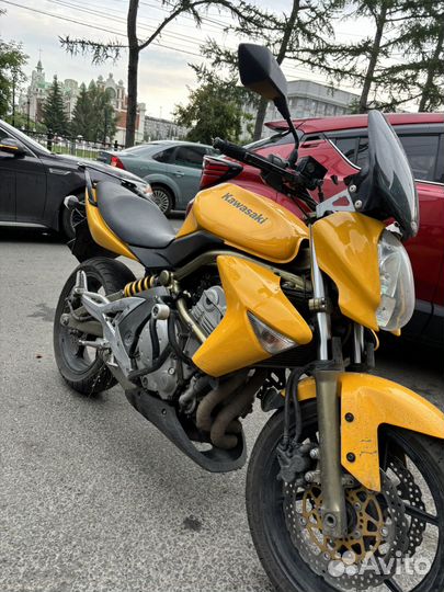 Мотоцикл Kawasaki er6n