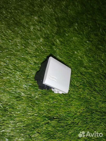 Розетка для кабель-канала