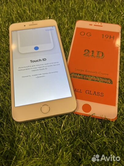 iPhone 8 Plus, 64 ГБ