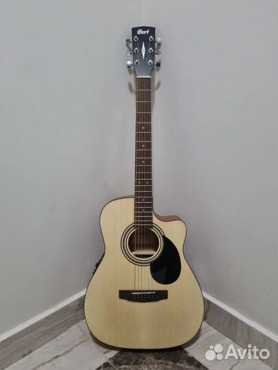 Электроакустическая гитара Cort AF515CE-OP