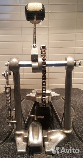 Педаль бас барабана Tama Camco