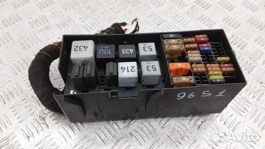 Блок предохранителей volkswagen phaeton 1 (96S01M1