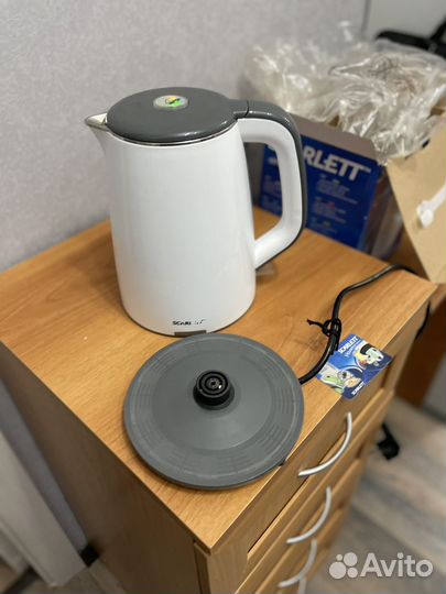 Электрический чайник scarlett