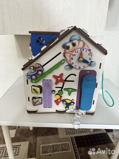 Бизиборд домик со светом большой