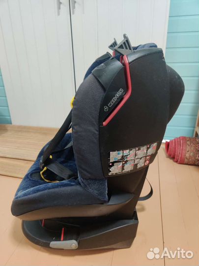 Детское авто кресло 9 - 18 кг. Maxi-Cosi Tobi