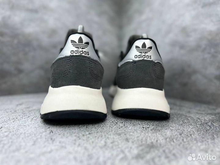 Высококачественные кроссовки Adidas Petropy (Арт.58049)