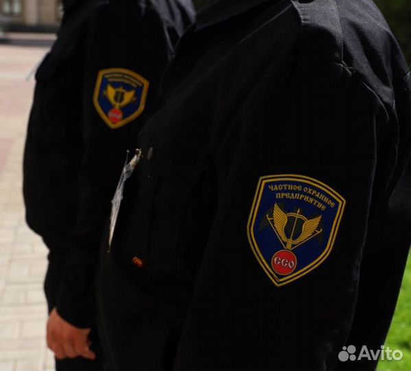 Охранник жилого комплекса