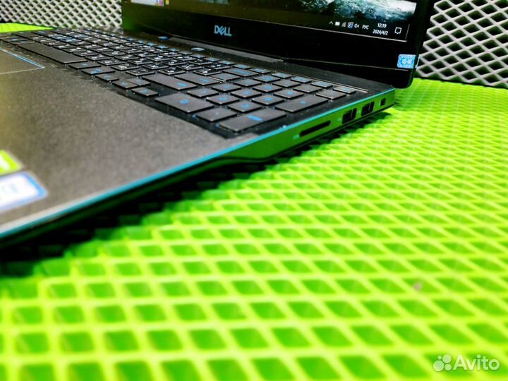 Ноутбук dell на GTX 1650 и Core i5