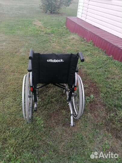 2 коляски для инвалидов