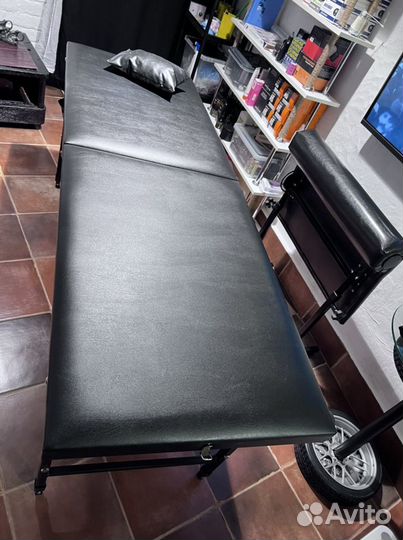 Кушетка косметологическая / стол массажный