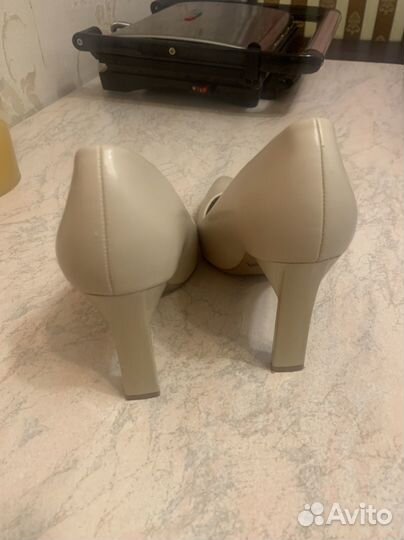 Туфли лодочки женские