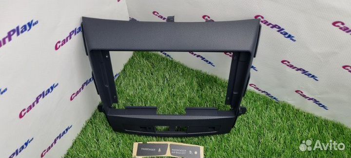 Переходная рамка магнитолы Mitsubishi Outlander