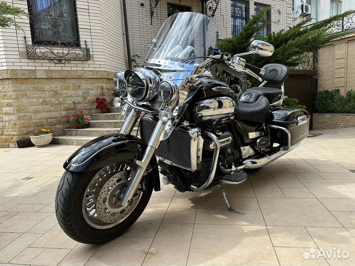 Triumph Rocket 3 touring