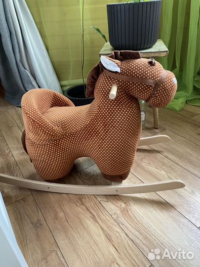 Конь качалка