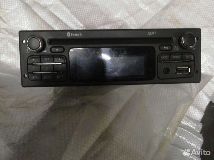 Магнитола, штатная ларгус