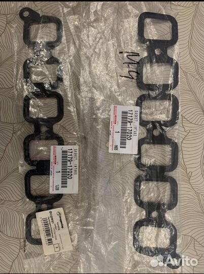 Прокладка впускного коллектора на TLC 100 дизель