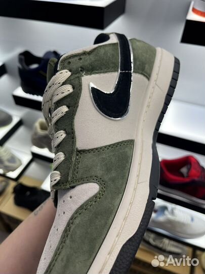 Кроссовки Nike Dunk