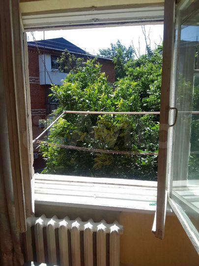 Комната 14 м² в 1-к., 4/5 эт.