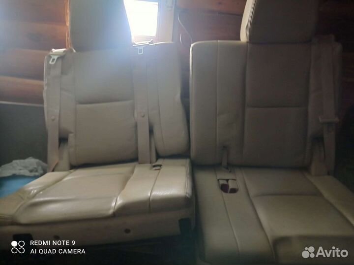 Сиденья третий ряд Cadillac escalade 3 поколения