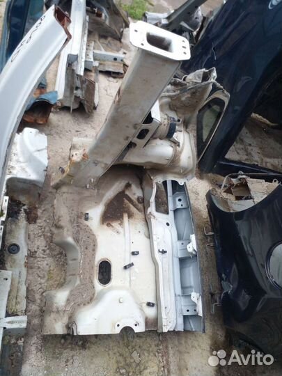 Лонжерон правый Volkswagen Polo седан 2013г