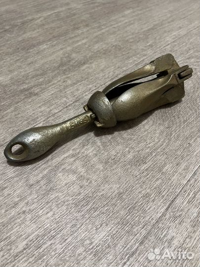 Якорь Кошка, 1,5 кг