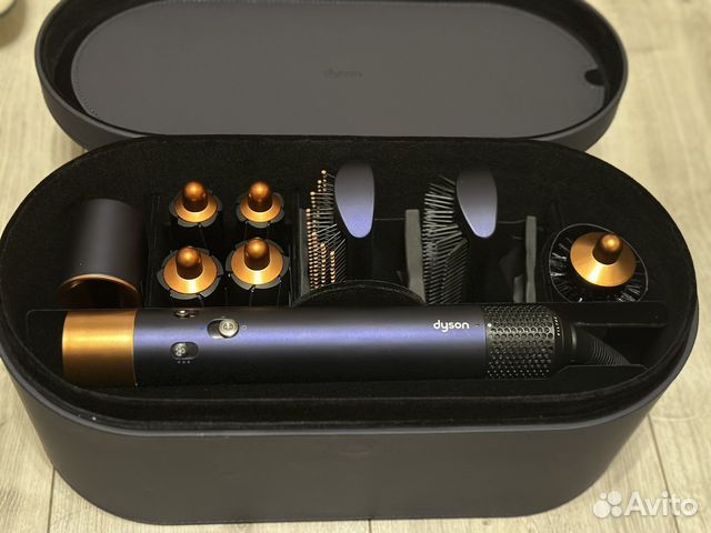 Стайлер dyson airwrap complete с 8 насадками