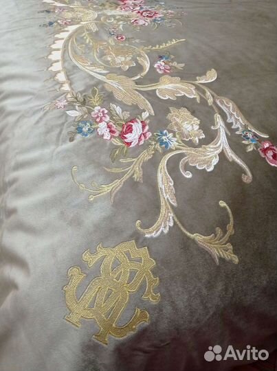 Покрывало бархатное евро,наволочки.Италия премиум