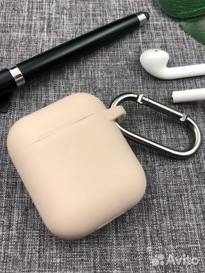 Чехлы для беспроводных наушников (AirPods)