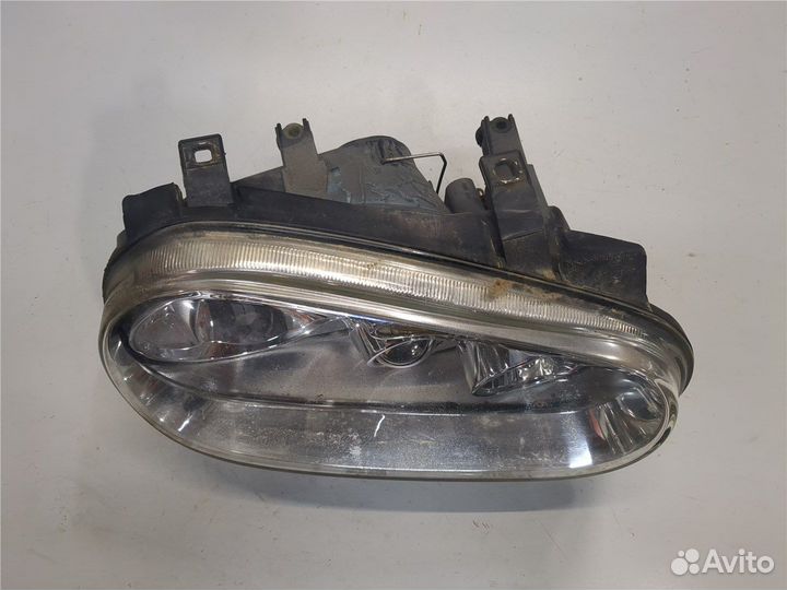 Фара (передняя) Volkswagen Golf 4, 2000