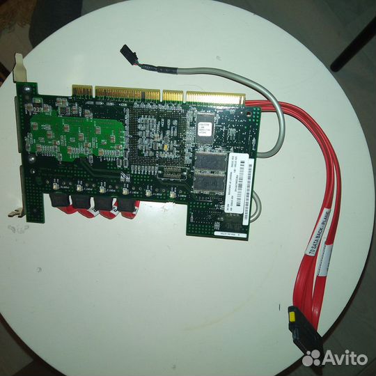 6-портовый SATA raid контроллер Adaptec AAR-2610SA