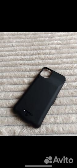 Повербанк для iPhone 11