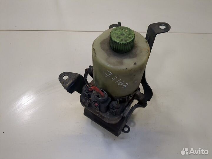 Насос усилителя руля Seat Ibiza 4, 2009