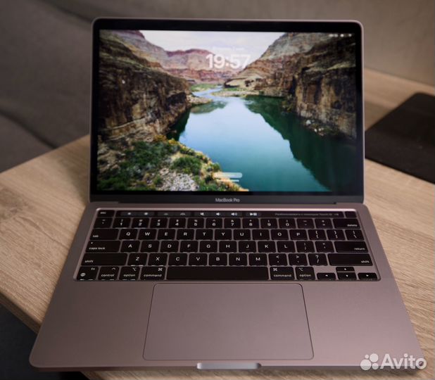 Apple MacBook Pro 13