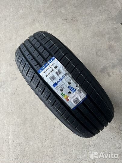 Triangle AdvanteX TC101 215/60 R17 96V