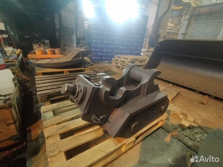 Быстросъем (квиккаплер) для экскаватора Hitachi