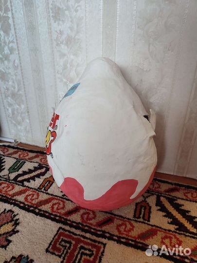 Яйцо Киндер сюрприз большое
