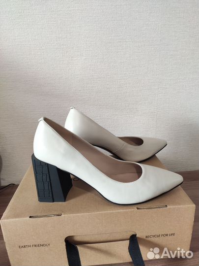 Туфли кожаные 39р