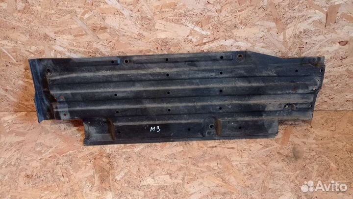 Защита дна правая Mazda 3 bl