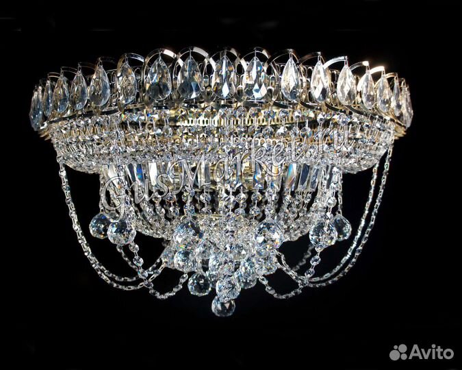 Потолочная люстра 