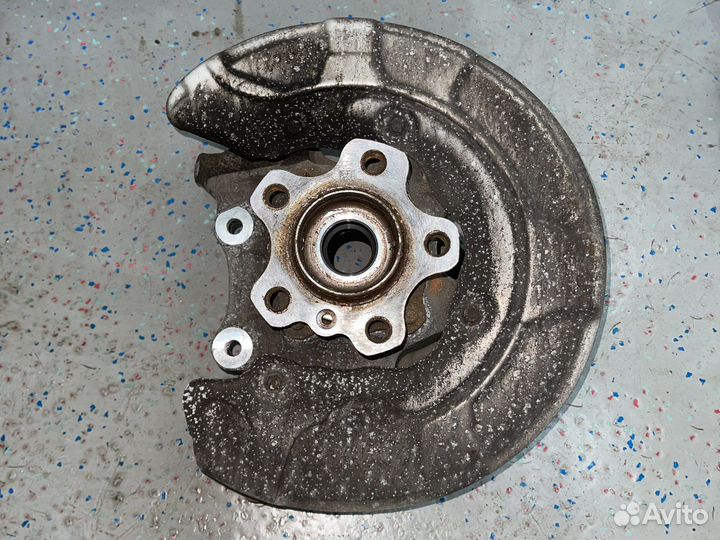 Опора подшипника колеса Л Зд BMW 7 G12 G11