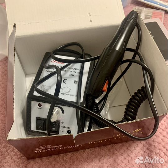 Маникюрные принадлежности: инструменты (аппарат)