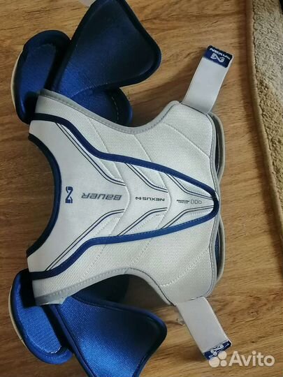 Нагрудник хоккейный jr s