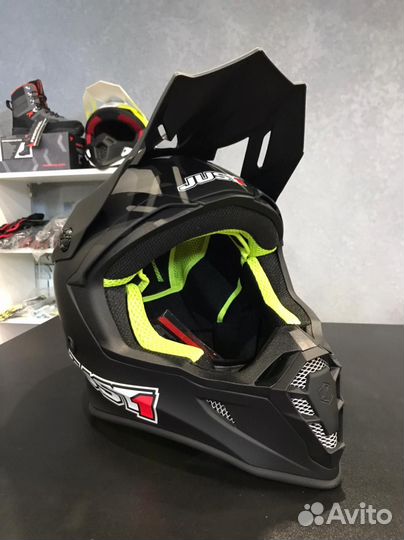 Шлем кроссовый just1 J38 Solid (черный/матовый)