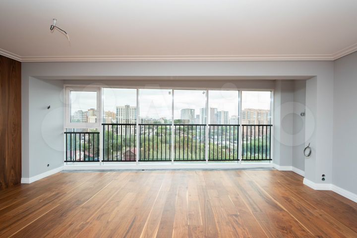 3-к. квартира, 111 м², 8/16 эт.